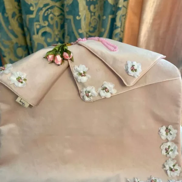 سجاده جانماز دانتل دوزی