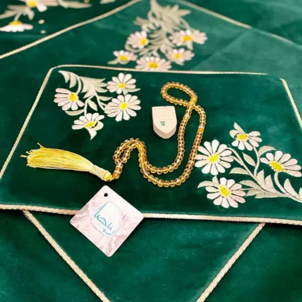 سجاده جانماز گلدوزی
