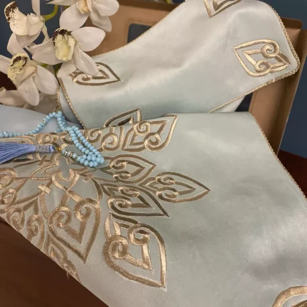 سجاده جانماز گلدوزی