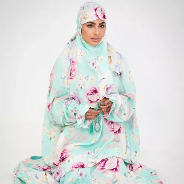 چادر نماز آستین دار 