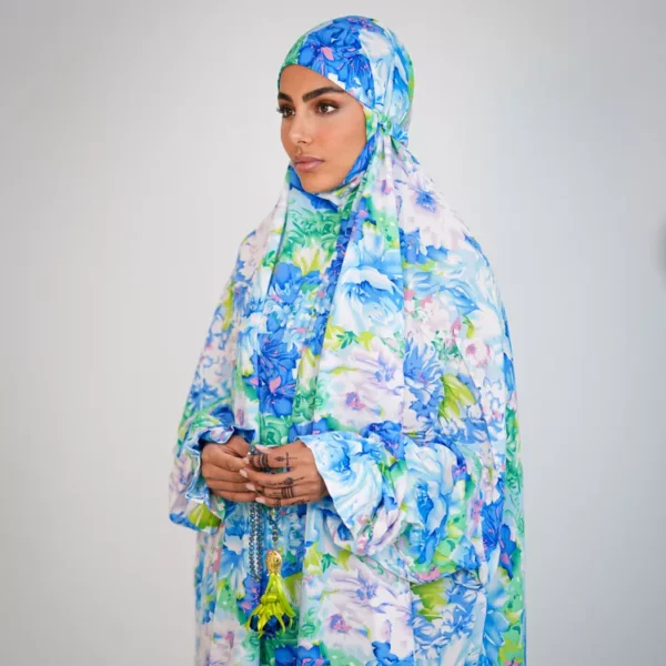 چادر نماز آستین دار