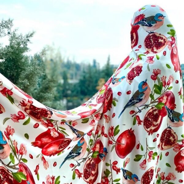 چادر سیلک طرح یلدایی