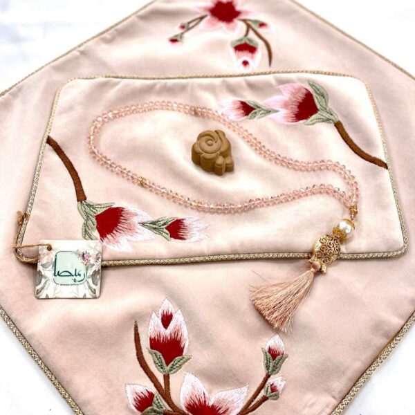 جانماز دو تکه گلدوزی طرح گل ارکیده