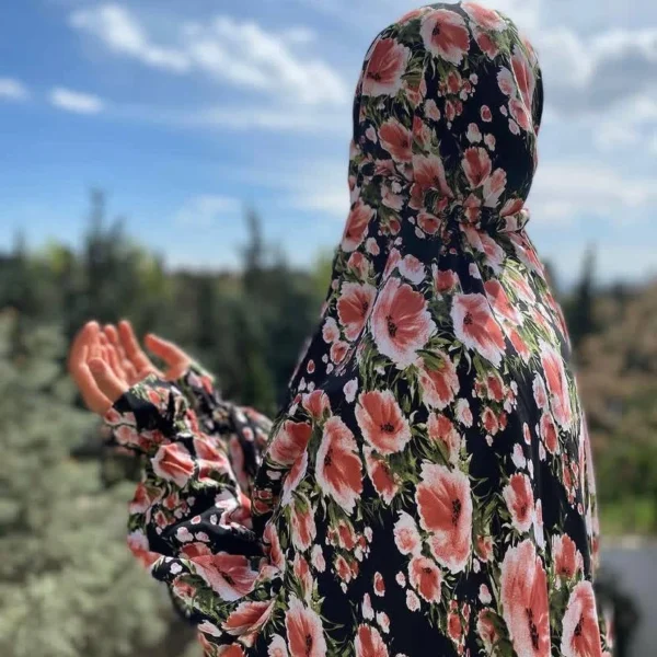 چادر نماز آستین دار